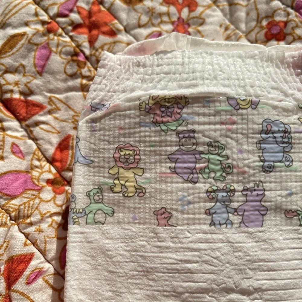 Vintage Huggies Size 3 Ultratrim 1993 USA Diaper Circus Bear Rhino Plastic Print